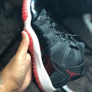 Bred 11s